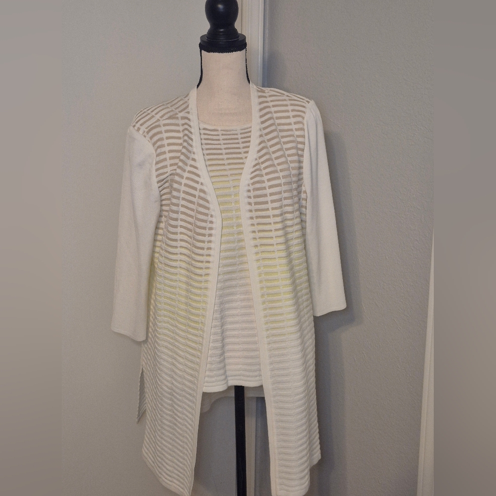 Ming Wang Elegant White Striped Women's Sweater